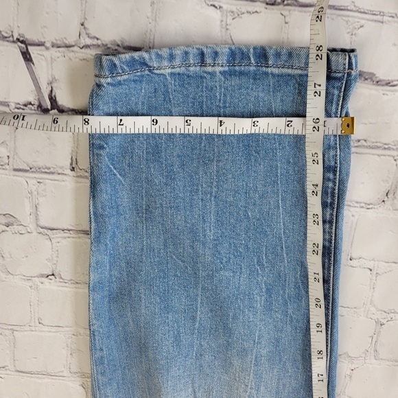 ANA A New Approach Woman’s Mid Rise Boyfriend Jeans light blue distressed 14 - Picture 12 of 13